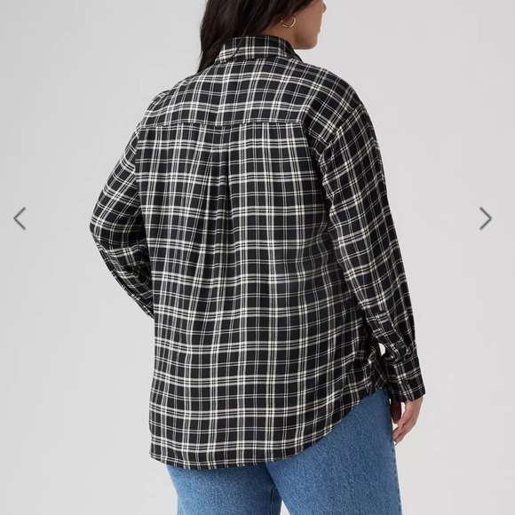 Levi's Black and White Checkered Shirt - Picture 2 of 8